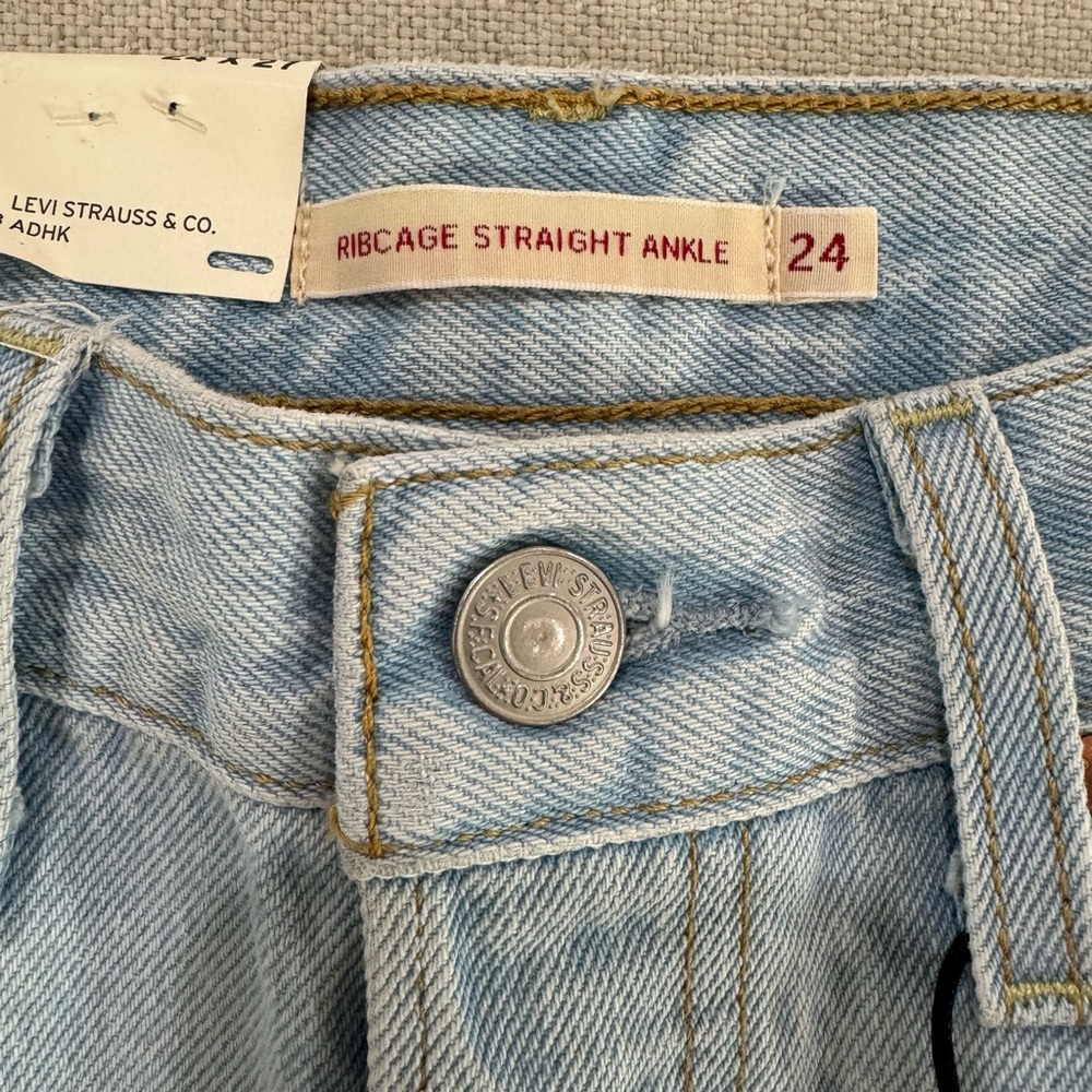 NWT LEVI'S Women's Ribcage Straight Ankle Jeans Size 24 - Picture 9 of 9